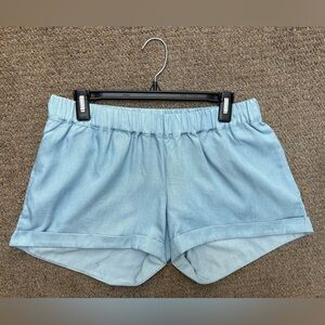 NWT Ingrid & Isabel Maternity Shorts